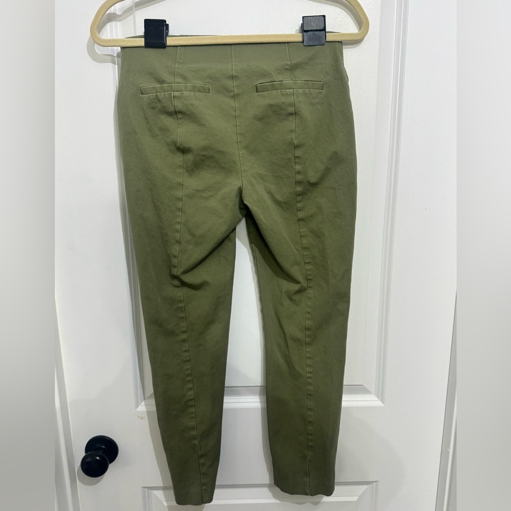 A New Day Women's Olive Green Stretch Ankle Pants Casual Size 4 - Picture 3 of 6